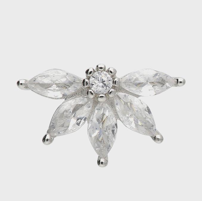 Cubic zirconia flower labret stud