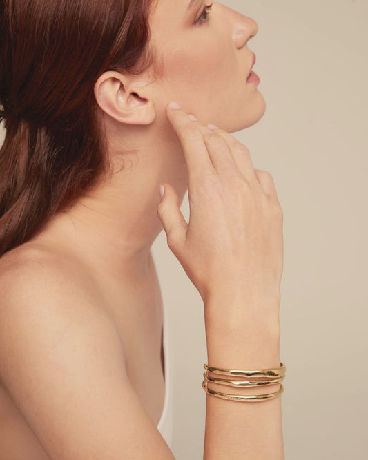 Triple strand cuff bracelet Gold