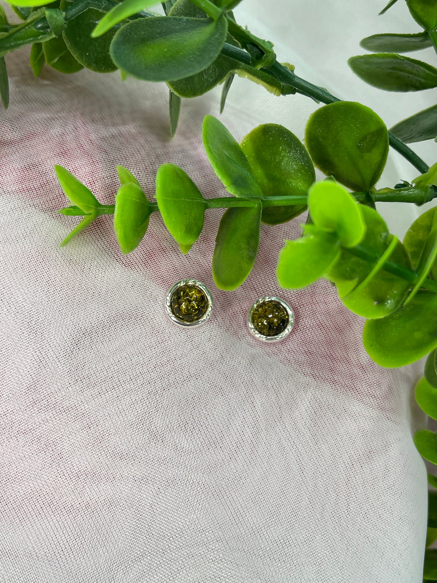 Green Amber Round stud earrings