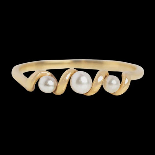 Pearl Twist Ring Gold