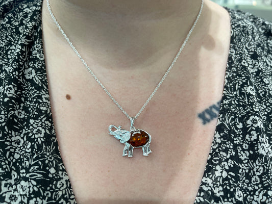 Amber Elephant on 51cm Price of Wales Chain