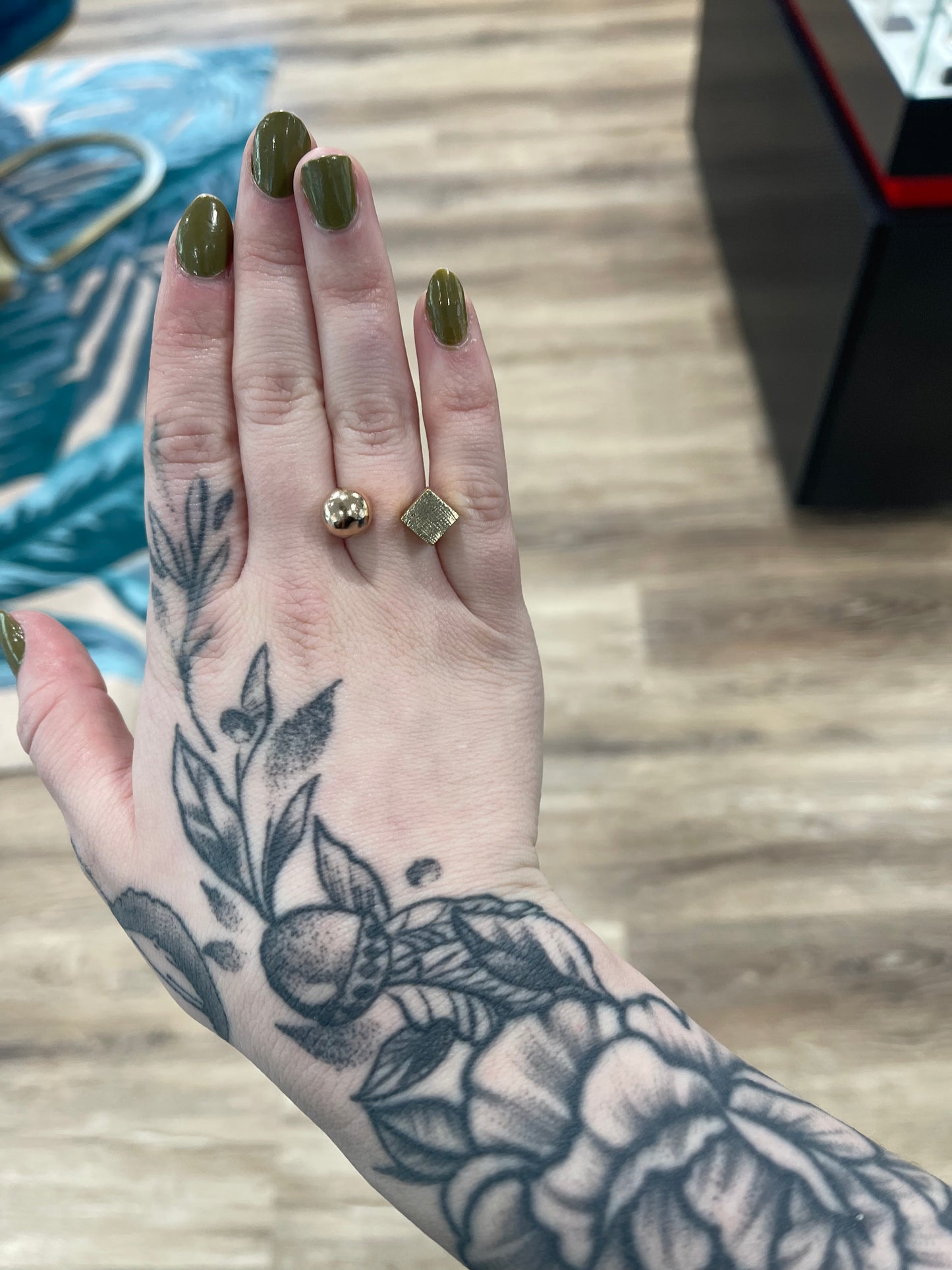 Night & Day Bjorg ring Size L