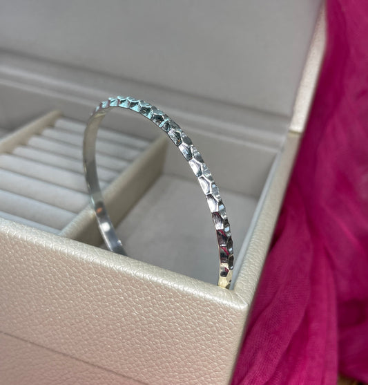 Silver 5mm D Shaped Bangle With Raised Honeycomb Pattern