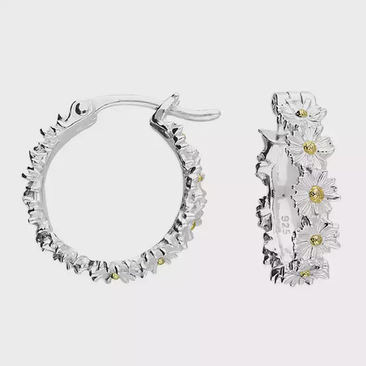 15mm Two-Tone Daisy Decorated Hinged Hoops