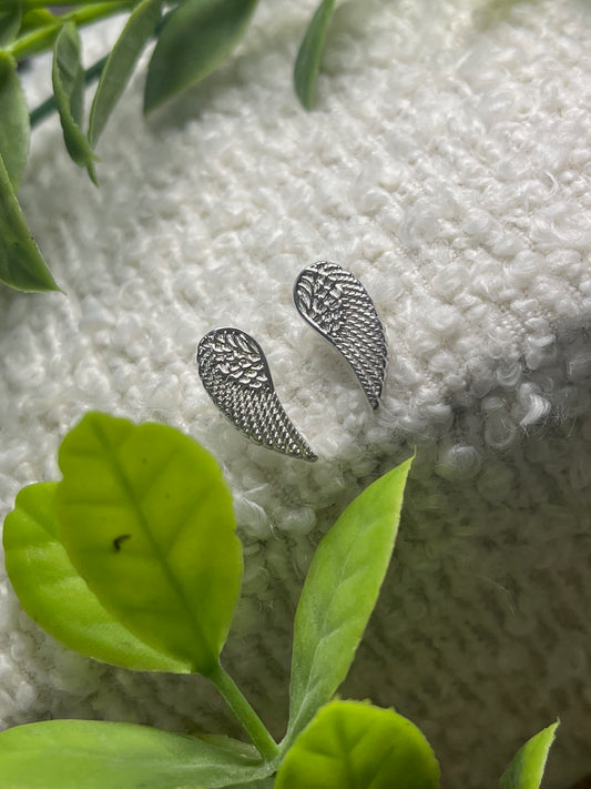 SILVER ANGEL WINGS STUDS