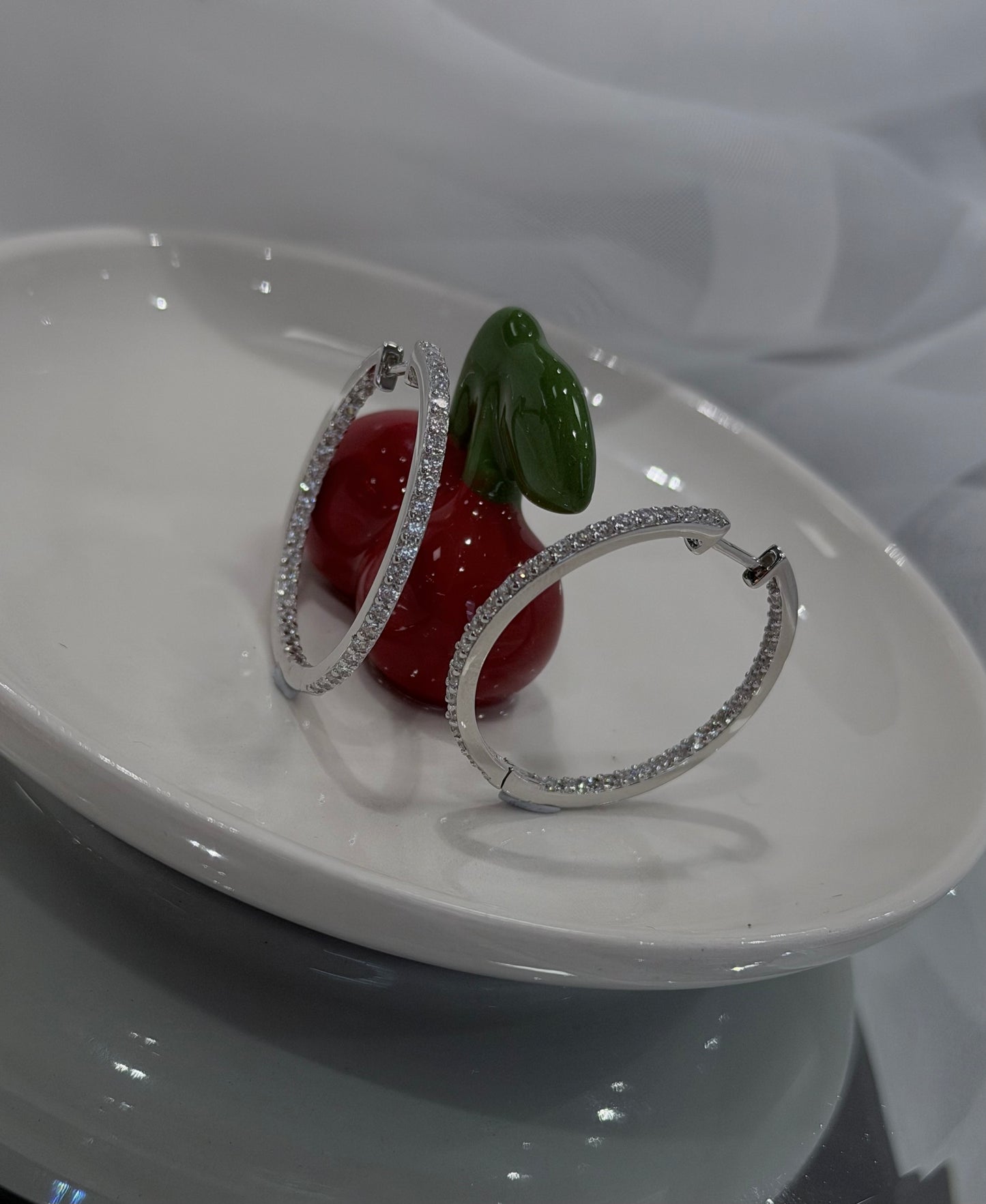 30mm cubic zirconia front-and-back hinged hoop