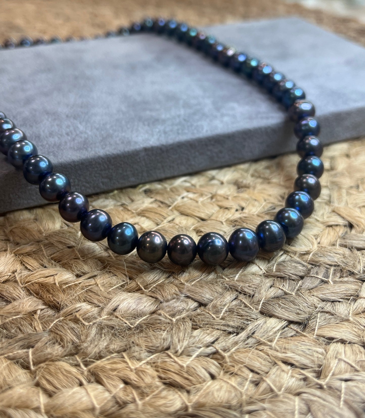 Peacock freshwater pearl Necklace